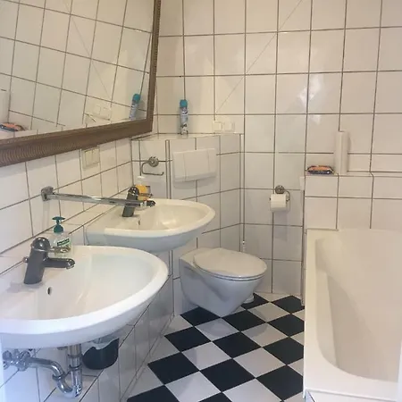 Am Friedrich Ebert Park Mit Ueber 100qm Wohnflaeche Хамм
